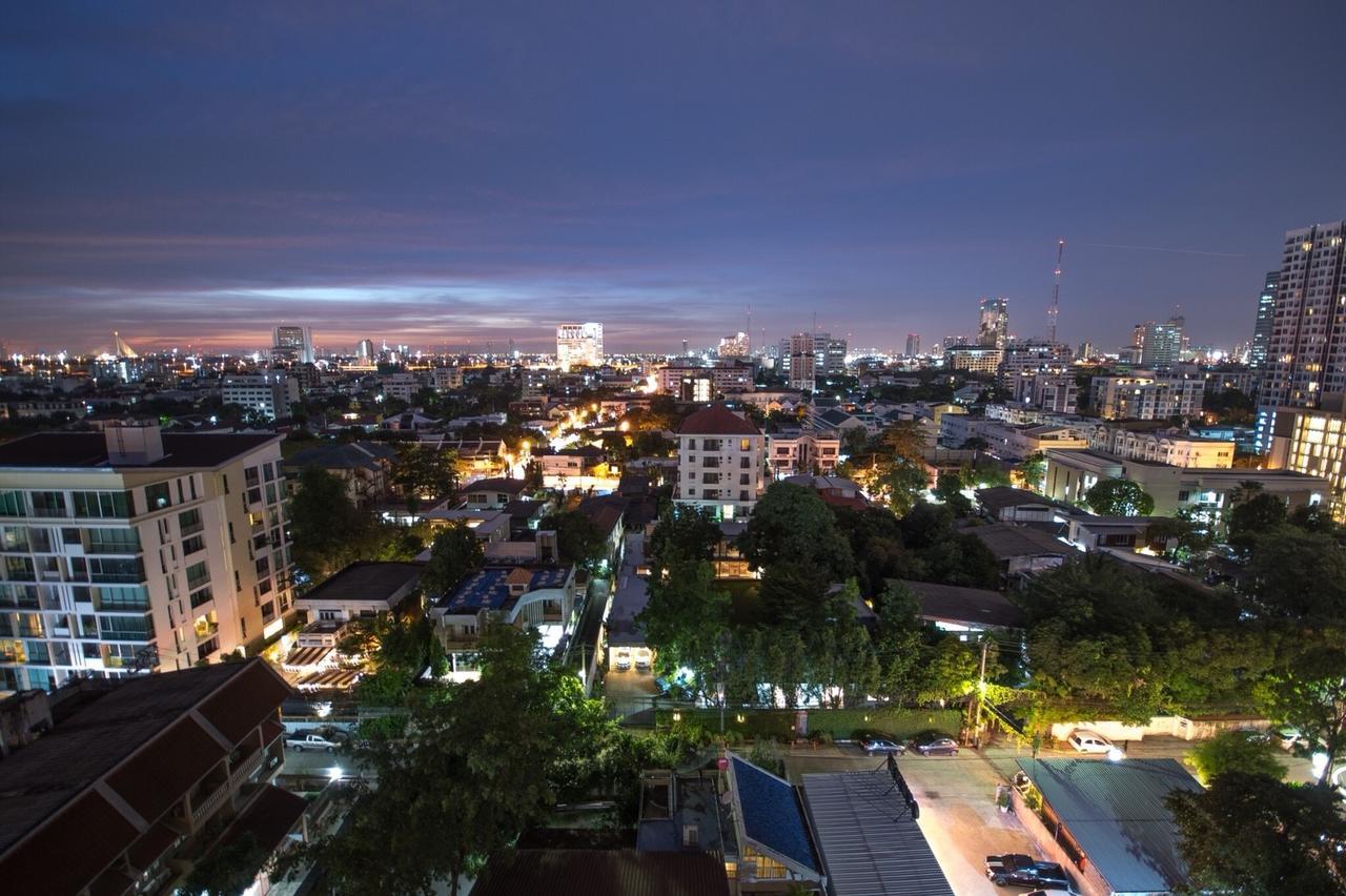 Boonrumpa Accommodation Bangkok Exterior foto